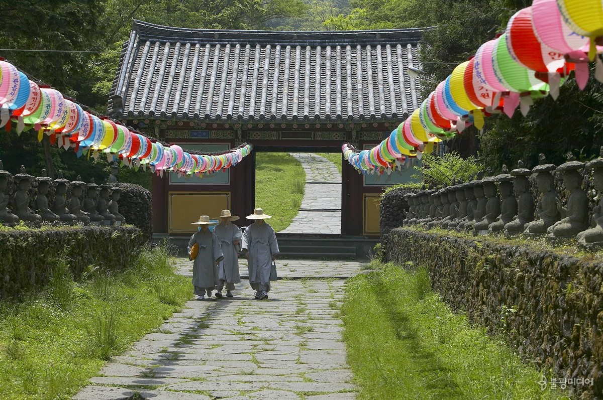 황지사 입구